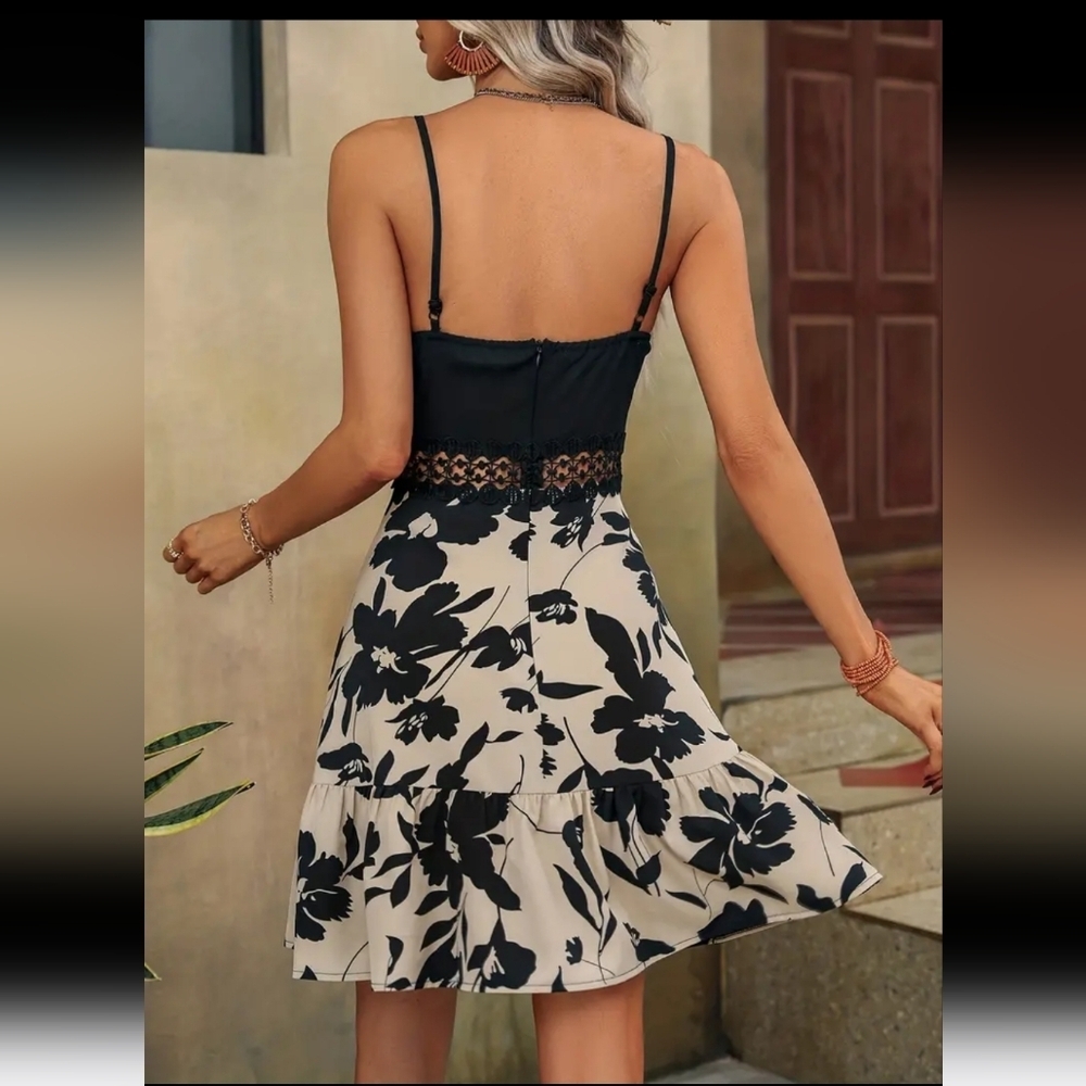 Black & Tan Floral Flowy Dress Plunge Cut Out Flower Preppy Fit & Flare Low Cut - Picture 6 of 10
